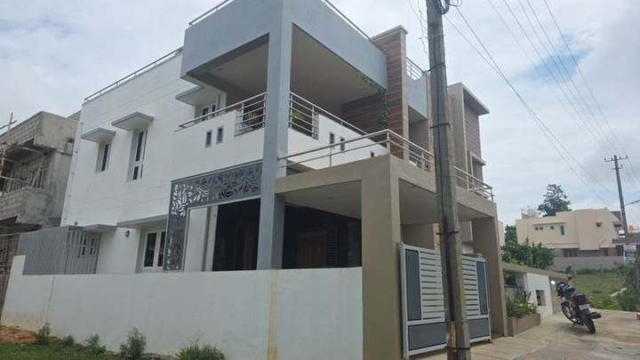 Completed independent house – balcony detail