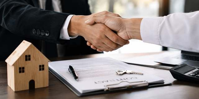 Transactions: Buying & Selling